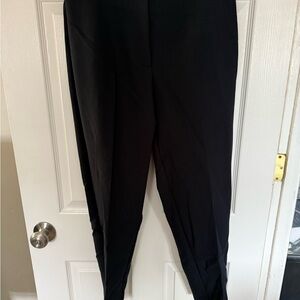 NWT Abercrombie & Fitch Black Straight Leg Dress Pant | Size 10/30
